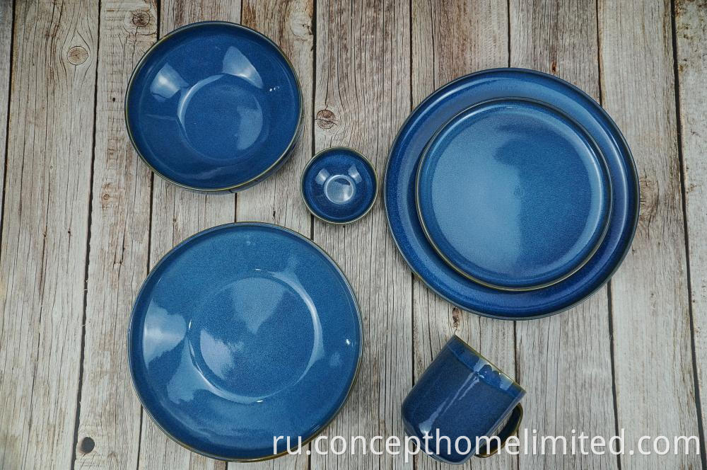 Reactive Glazed Stoneware Dinner Set In Starry Blue Ch22067 G05 1